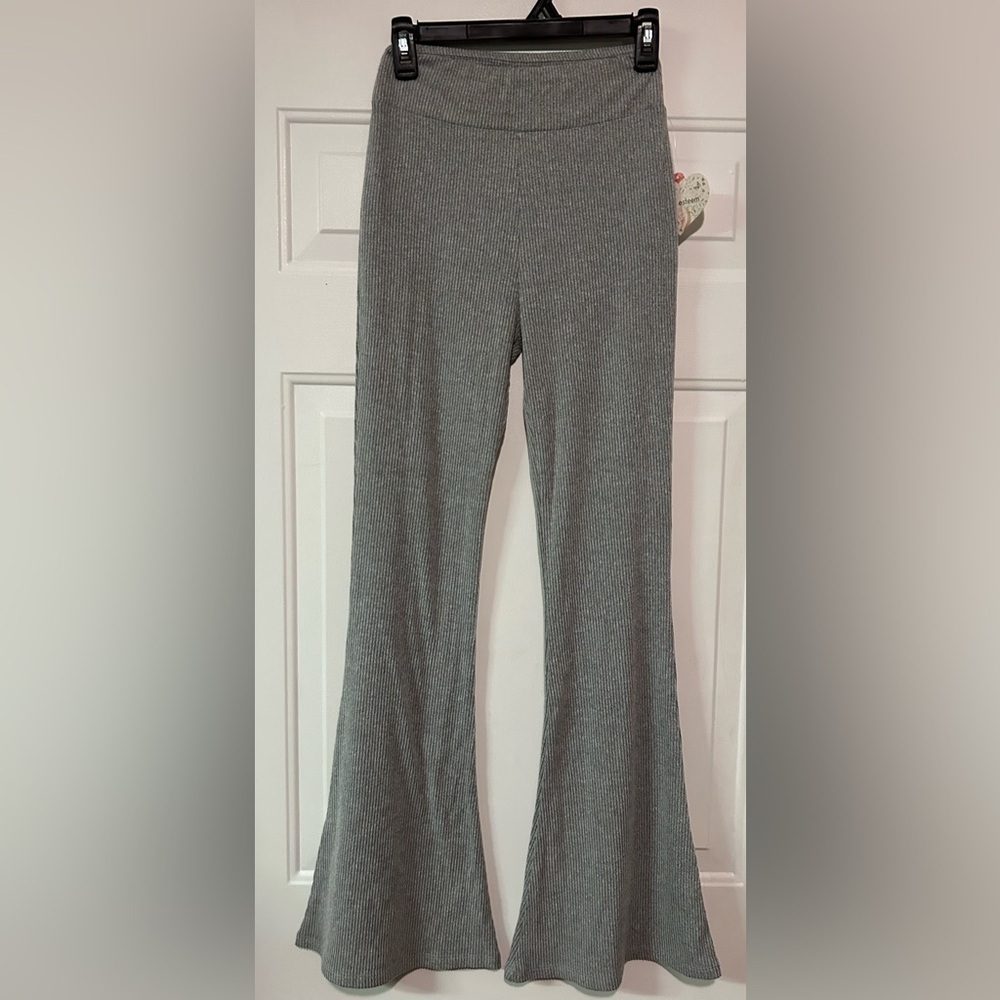 Self Esteem Self Esteem Brushed Hacci Rib Flare Leggings Size S NWT - Picture 3 of 12
